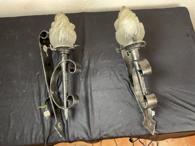 Paire d  applique torchère flambeau fer forgé