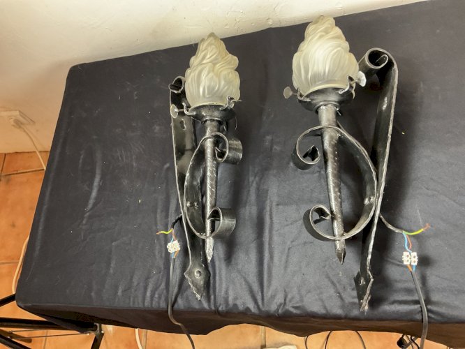 Paire d  applique torchère flambeau fer forgé