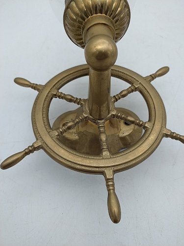 Paire d' appliques marine en laiton massif.