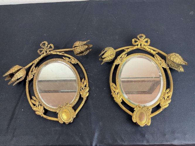Paire d Appliques Murale en Bronze Doré avec Miroir biseauté – Style Louis XVI