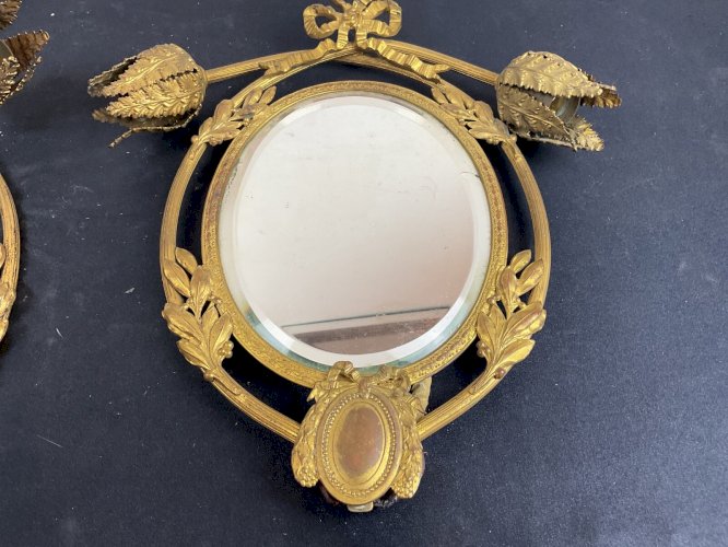 Paire d Appliques Murale en Bronze Doré avec Miroir biseauté – Style Louis XVI