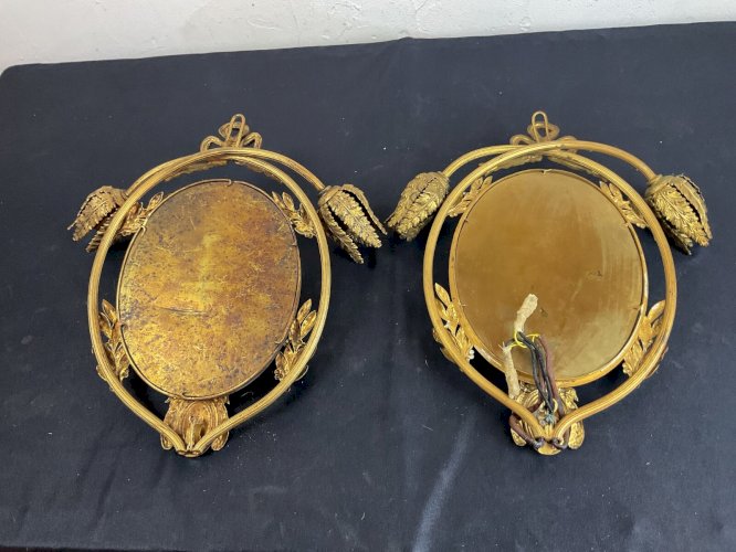 Paire d Appliques Murale en Bronze Doré avec Miroir biseauté – Style Louis XVI
