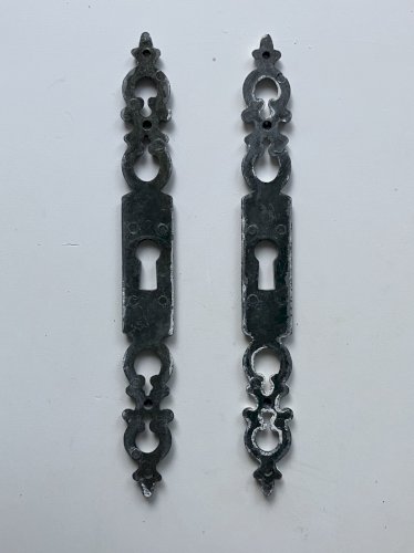 paire d' entrees de serrure hauteur 142 mm