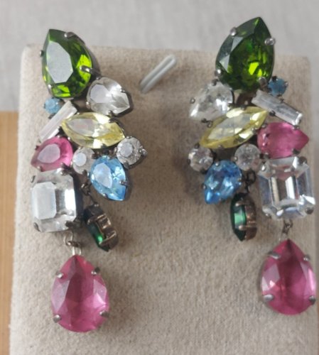 Paire d'anciennes boucles d'oreilles clips strass, Christian Lacroix, vintage ^