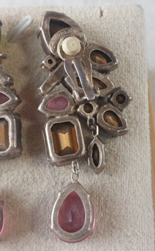 Paire d'anciennes boucles d'oreilles clips strass, Christian Lacroix, vintage ^