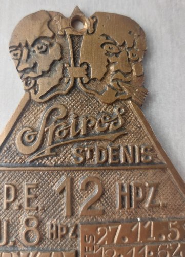 Paire danciennes plaques en bronze, de compresseur, Spiros