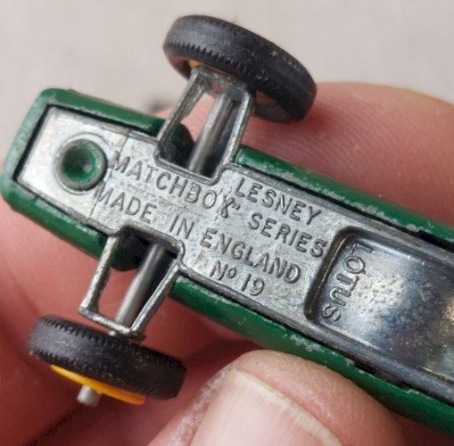 Paire danciennes voitures de course, Lotus 19 + BRM 52, Matchbox Lesney ^