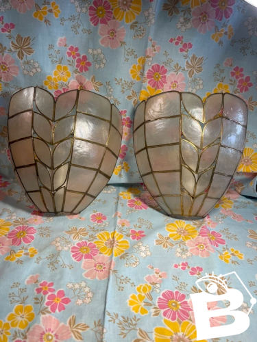 Paire d’applique en nacre