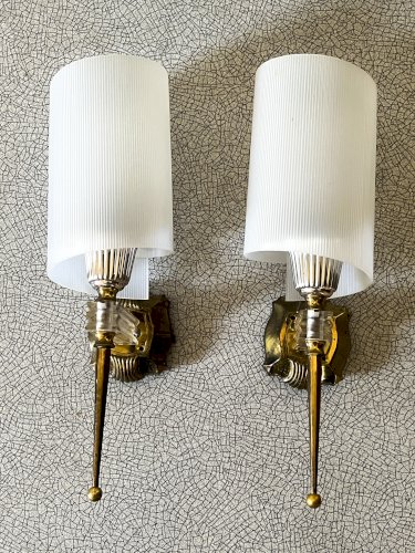 Paire d'appliques blanches, noire et dorées, années 60