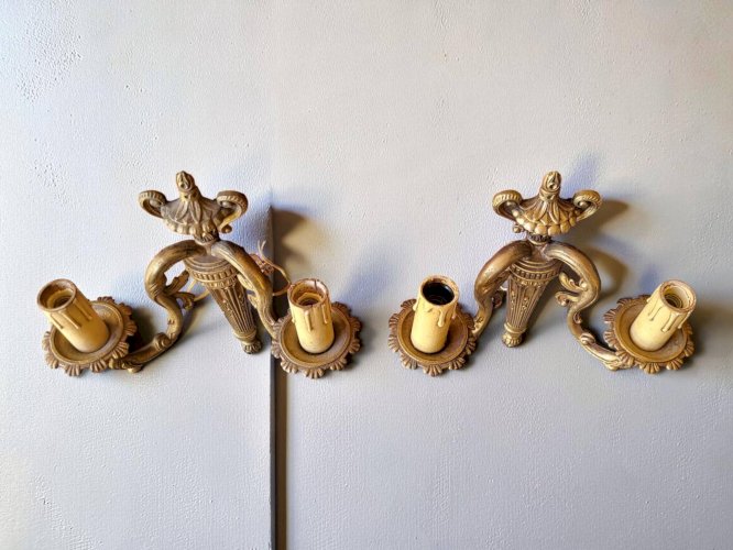 Paire dappliques en bronze Louis XVI