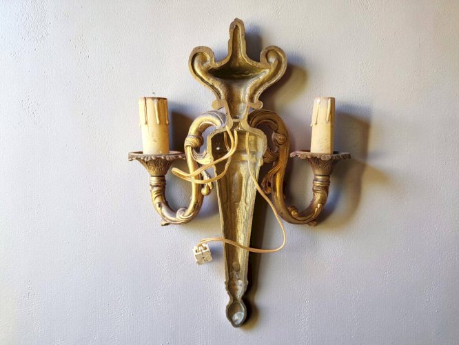 Paire dappliques en bronze Louis XVI