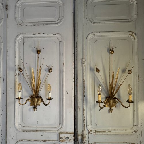 Paire d'appliques en métal doré en forme d'épi de blé milieu XXe M3532