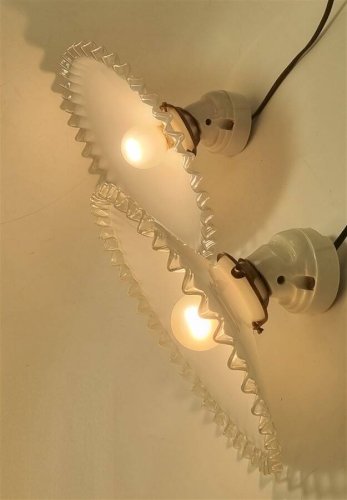 Paire d’appliques en opaline