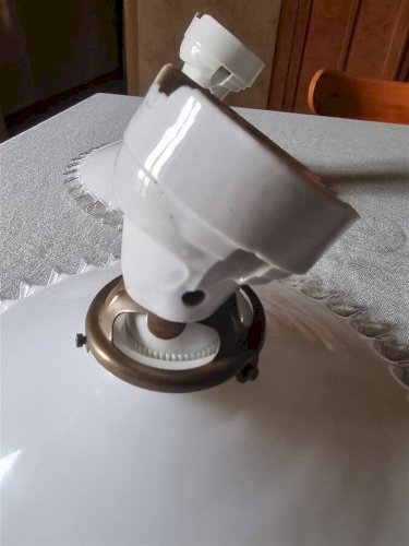 Paire d’appliques en opaline