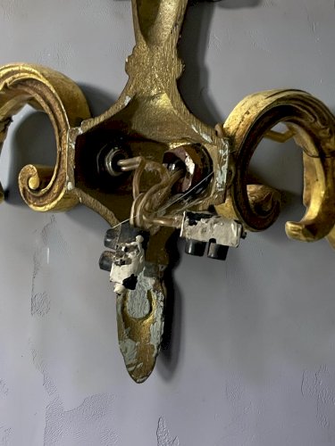 Paire d'appliques murales vintage dorées – Style Louis XVI – 2 bras de lumière – Décoration française classique