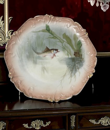 Paire d’assiettes anciennes et antiques Limoges – J.B. Limoges – poissons peints à la main – porcelaine française – Ø 22 cm