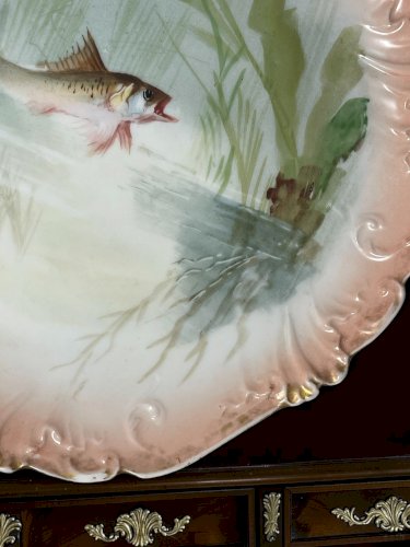 Paire d’assiettes anciennes et antiques Limoges – J.B. Limoges – poissons peints à la main – porcelaine française – Ø 22 cm