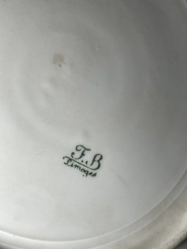 Paire d’assiettes anciennes et antiques Limoges – J.B. Limoges – poissons peints à la main – porcelaine française – Ø 22 cm