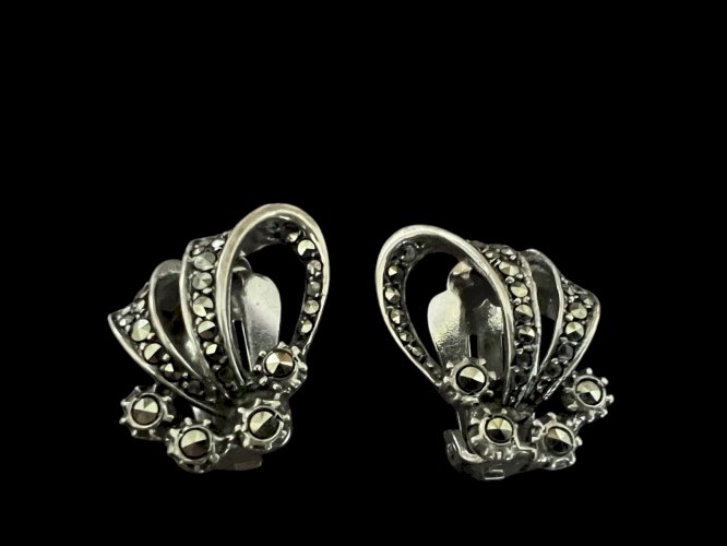 Paire de boucles d’oreilles circa 1950/1960 argent massif / Marcassites Vintage