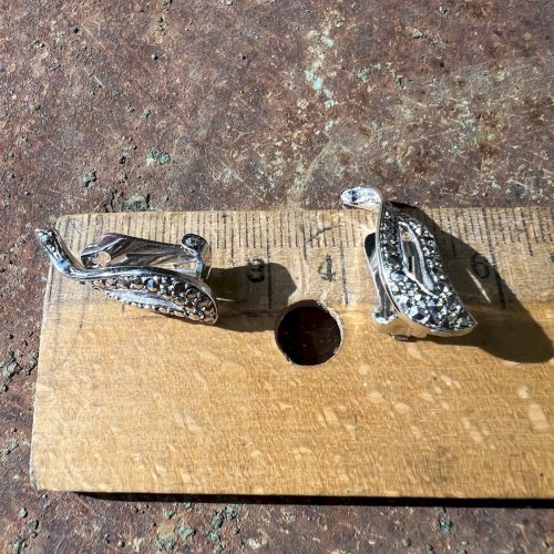 Paire de boucles d’oreilles circa 1950/1960 argent massif / Marcassites Vintage