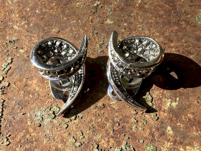 Paire de boucles d’oreilles circa 1950/1960 argent massif / Marcassites Vintage