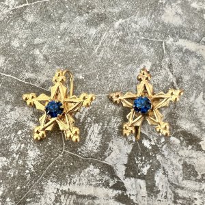 Paire de boucles d’oreilles étoile stock neuf ancienne vers 1930 dormeuses