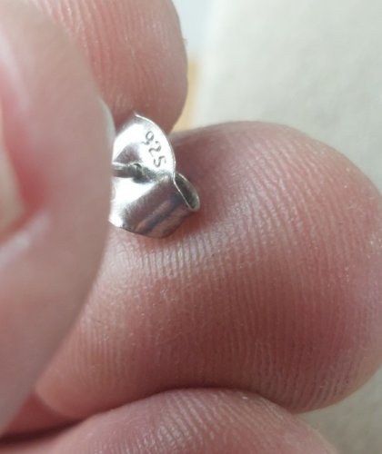 Paire de boucles d'oreilles strass, en argent massif ^