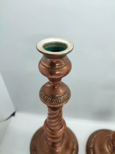 paire de bougeoir ancien en cuivre en bon etat