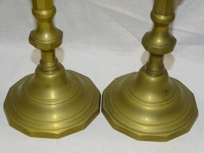 -PAIRE de BOUGEOIRS BAROQUE XXe BRONZE ou LAITON déco BOUGIE COLLECTION     D