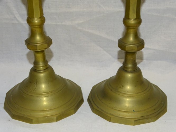 -PAIRE de BOUGEOIRS BAROQUE XXe BRONZE ou LAITON déco BOUGIE COLLECTION     D