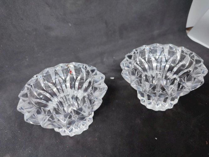 paire de bougeoirs cristal darques modele cheverny en bon etat