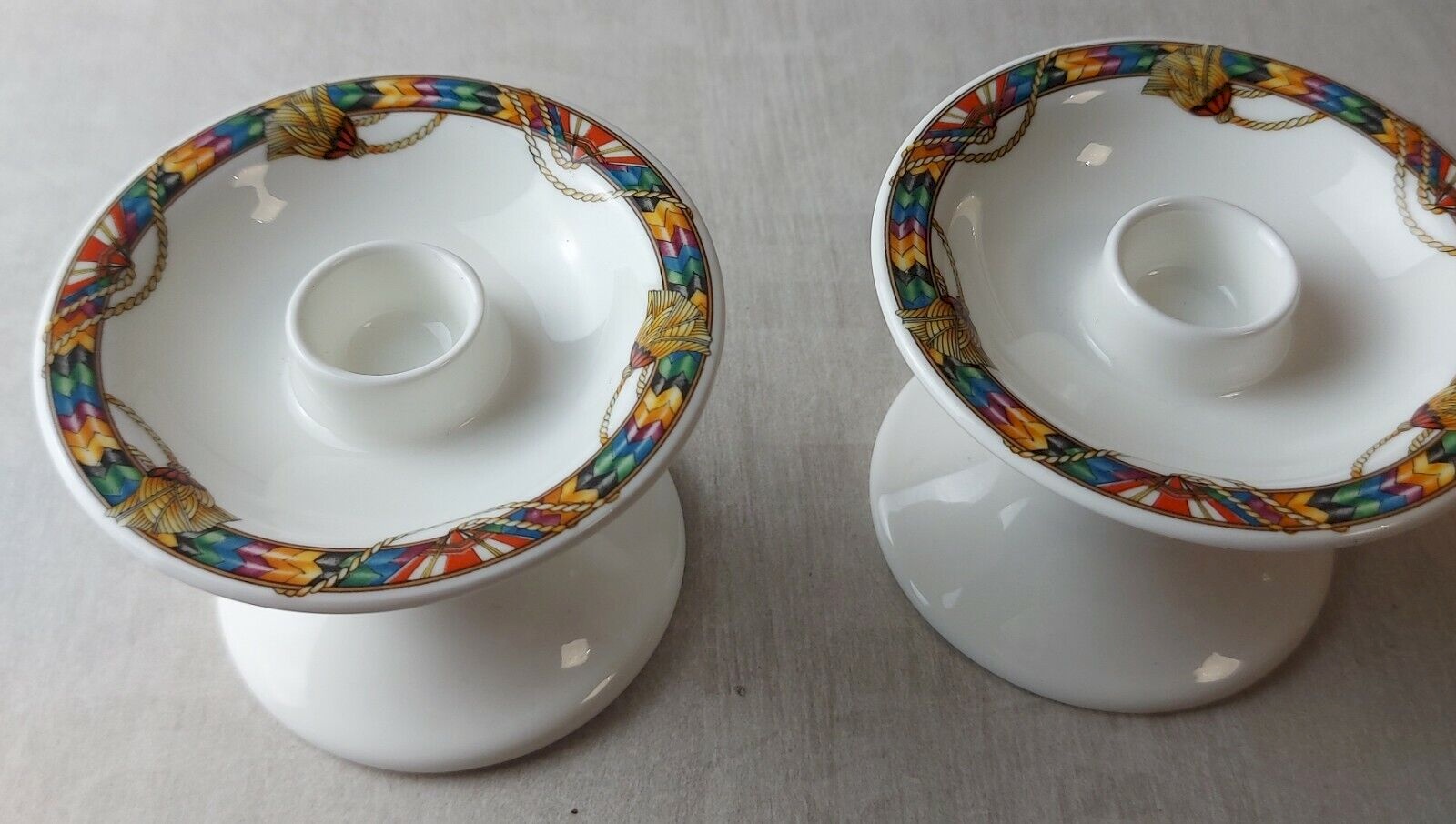Paire de bougeoirs vintage en céramique émaillée verte, Maroc | €1,405
