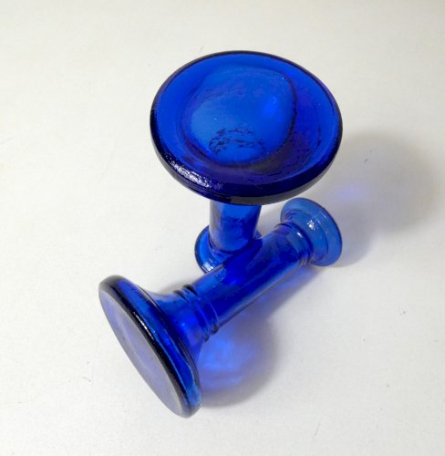 paire de bougeoirs en verre bleu cobalt vintage