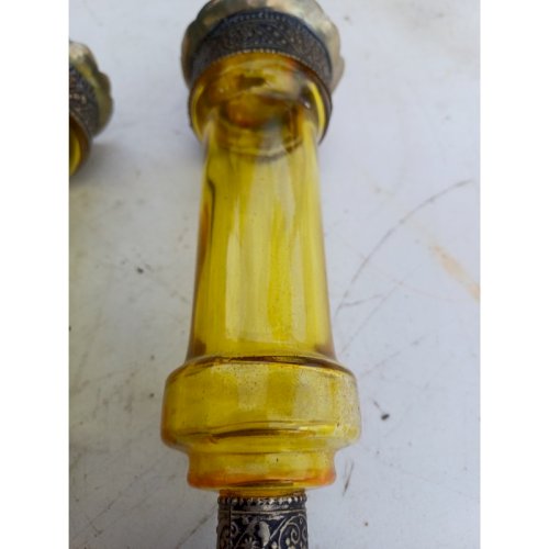 Paire de Bougeoirs Métal Argenté , Verre Jaune
