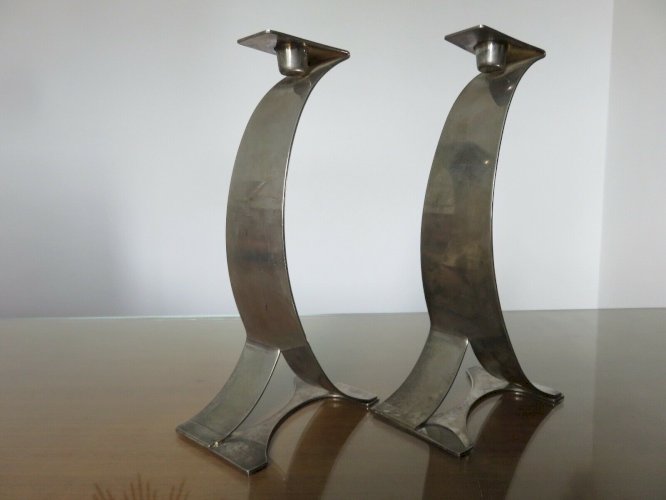 PAIRE DE BOUGEOIRS SCANDINAVES SIGNES EN METAL ARGENTE ANNEES 70 80 VINTAGE