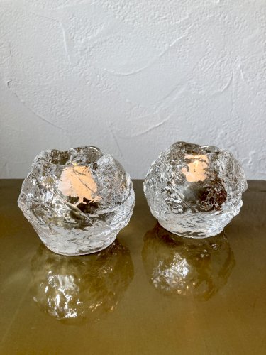 Paire de bougeoirs « Snowball » – Ann Wolff pour Kosta Boda, Suède (1973)