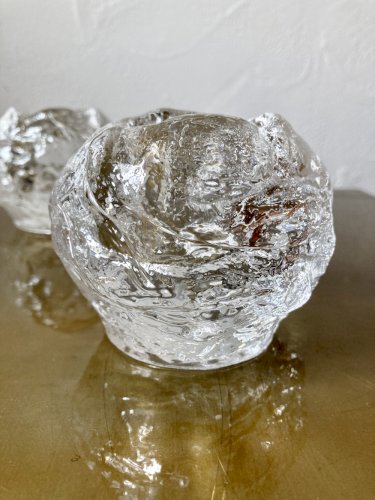 Paire de bougeoirs « Snowball » – Ann Wolff pour Kosta Boda, Suède (1973)