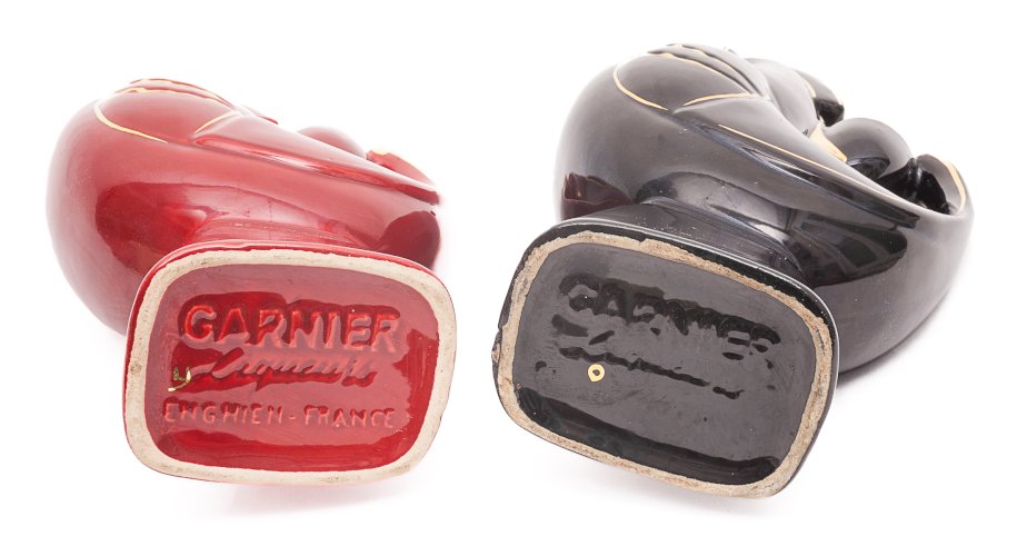 Paire de bouteilles à liqueur par Garnier