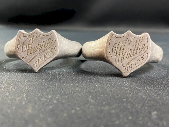 Paire de bracelets en métal travail de tranchée poilus 1ère Guerre Mondiale WWI