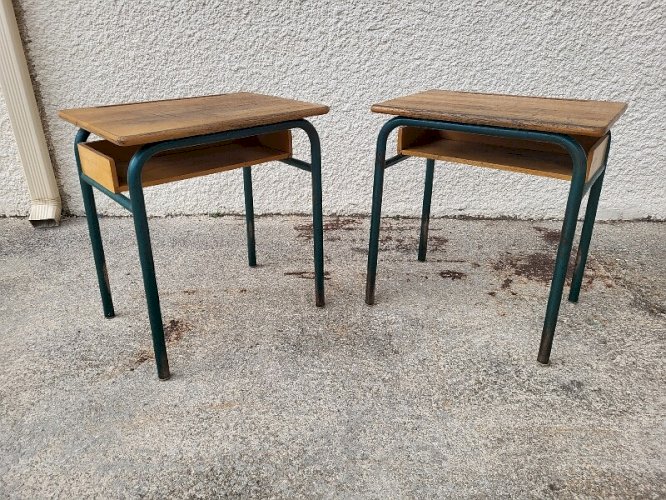 PAIRE DE BUREAUX PUPITRES ECOLIER 1960 EN METAL ET BOIS CHENE REF JE