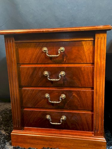 Paire de caissons de bureau, blocs de classement en acajou de style anglais