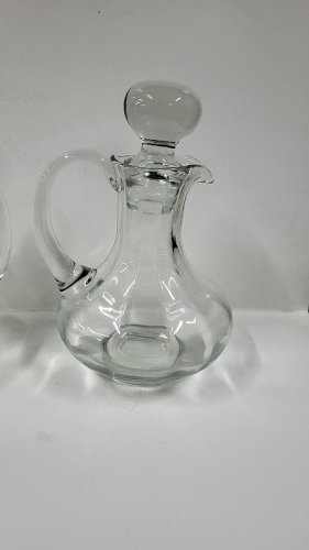 PAIRE DE CARAFES EN CRISTAL