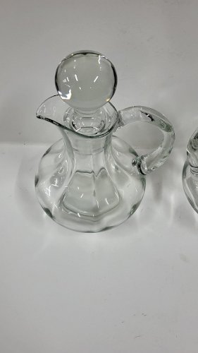 PAIRE DE CARAFES EN CRISTAL
