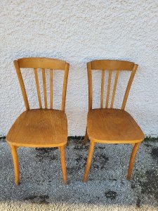 PAIRE DE  CHAISES BISTROT MONOIBLOC