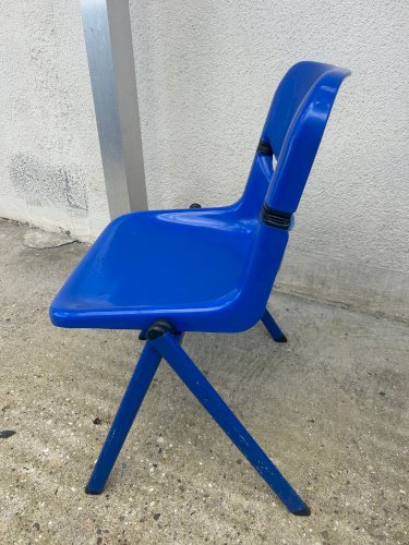 Paire de chaises Piretti « Dorsal «