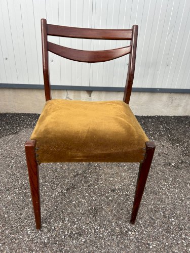 paire de chaises scandinaves