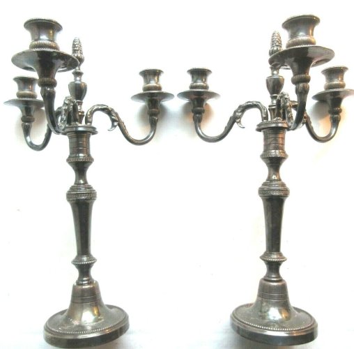 Paire de chandeliers à 3 bras et 3 bougeoirs, bronze argenté signé CHRYSALIA 20