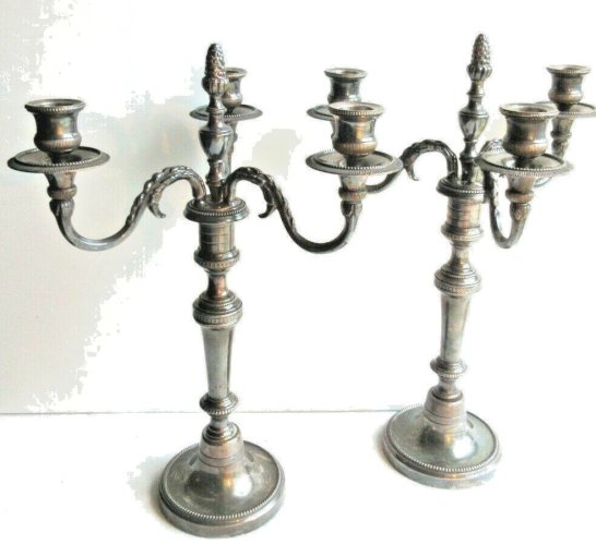 Paire de chandeliers à 3 bras et 3 bougeoirs, bronze argenté signé CHRYSALIA 20