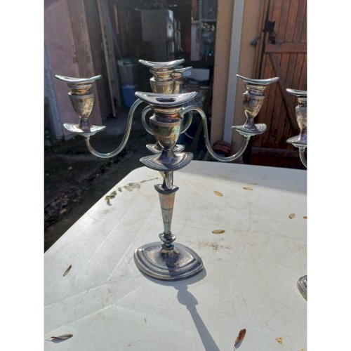 Paire de Chandeliers en Métal Argenté