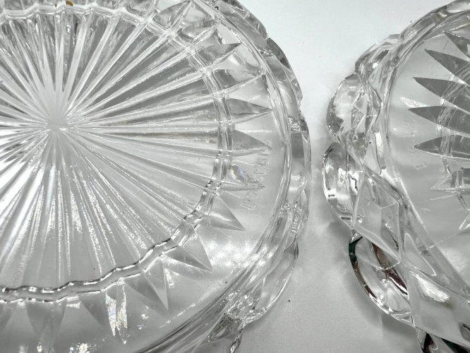 Paire de coupelles en cristal signé Baccarat 13 cm – Crystal dishes signed